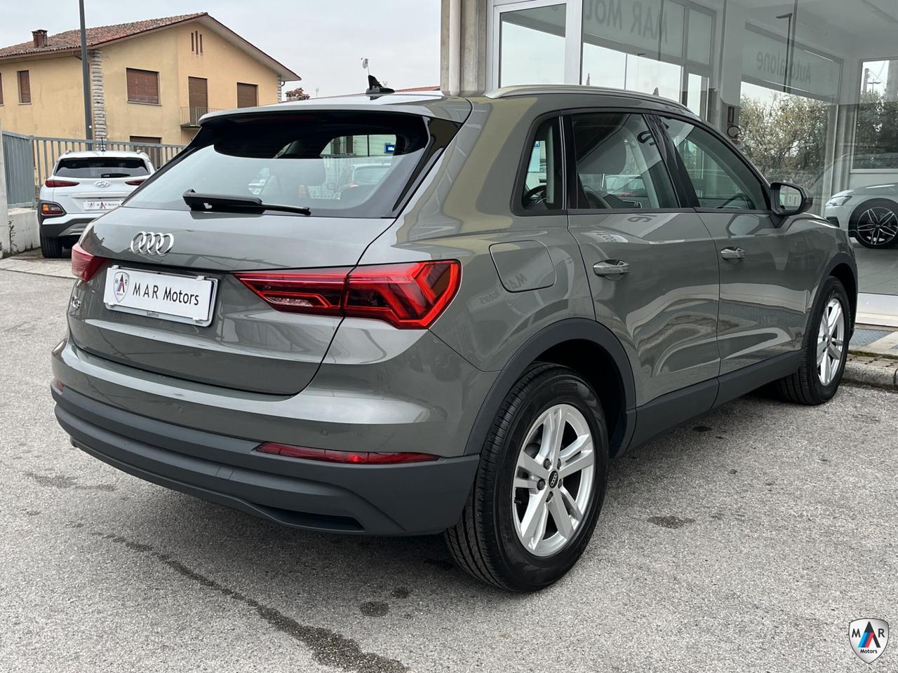 Audi Q3 35 TDI S tronic Business Advanced
