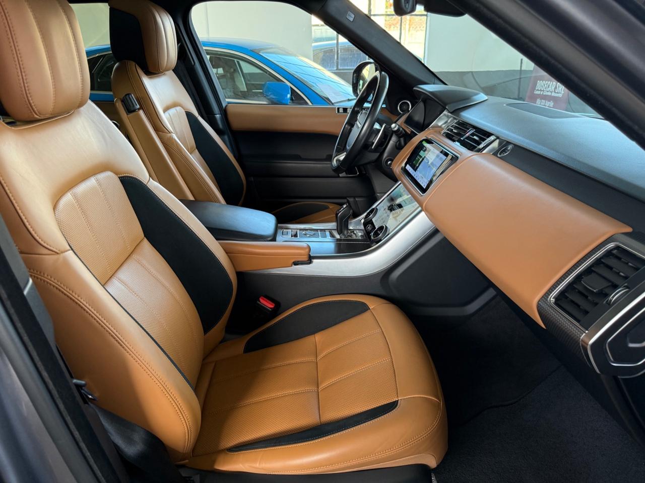 Land Rover Range Sport 3.0D l6 300 CV HSE Dynamic Stealth