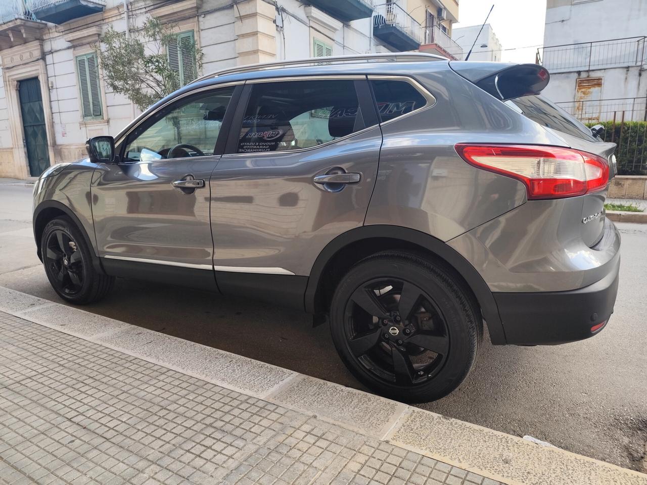 Nissan Qashqai 1.5 dCi 110CV N-CONNECTA TETTO NAVI