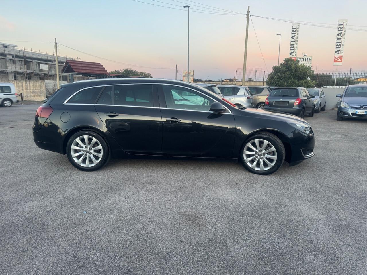 Opel Insignia 2.0 CDTI 163CV Start&Stop Sports Tourer Cosmo Business