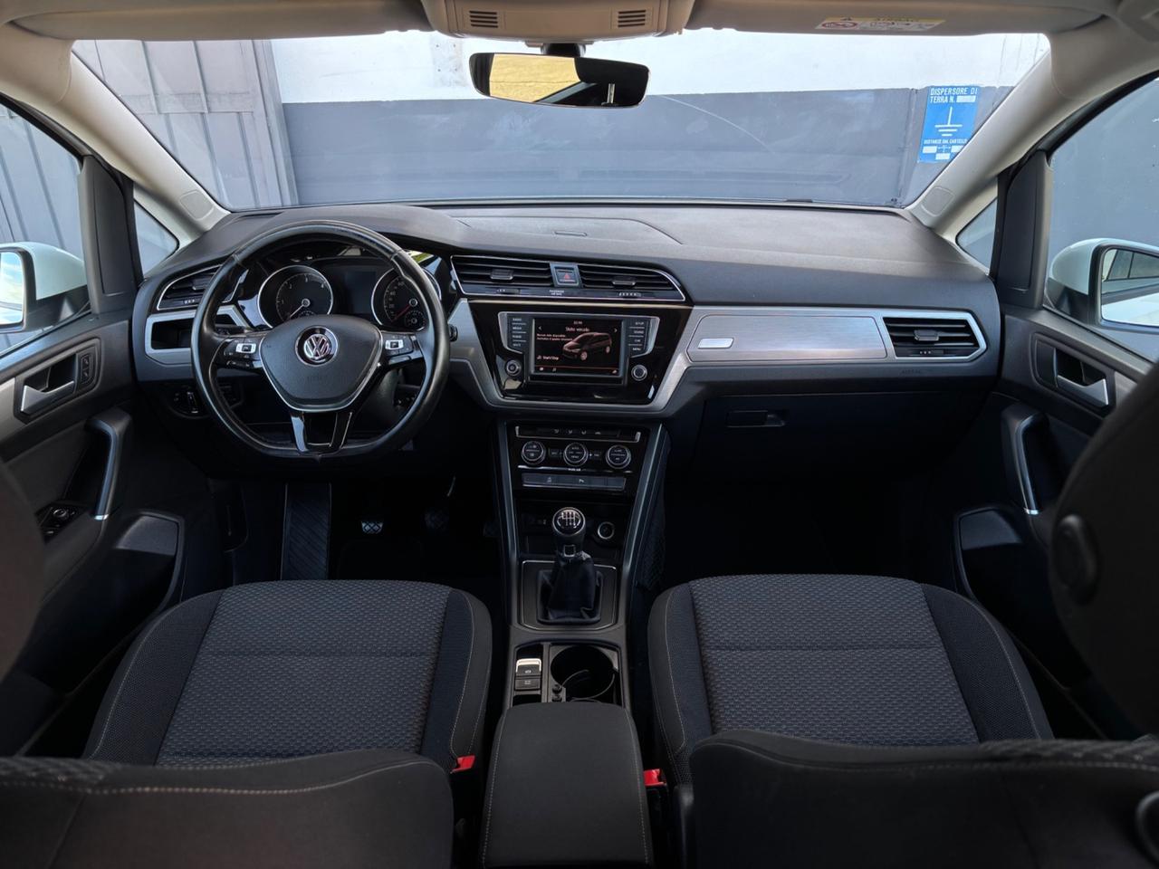 Volkswagen Touran 1.6 TDI. 7 posti. Garanzia 12mesi
