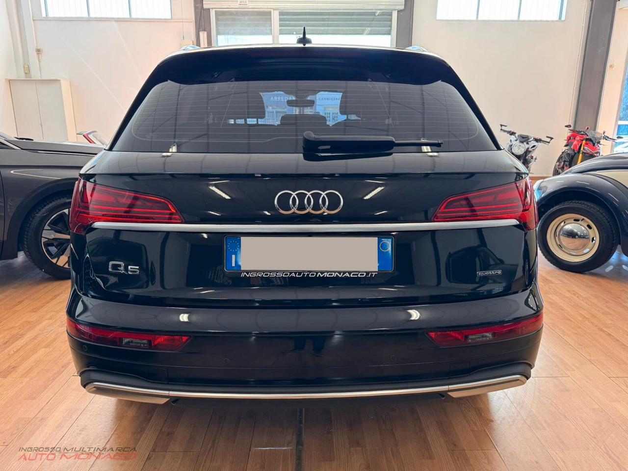 Audi Q5 2.0 TDI 204 CV S tronic Business 2022