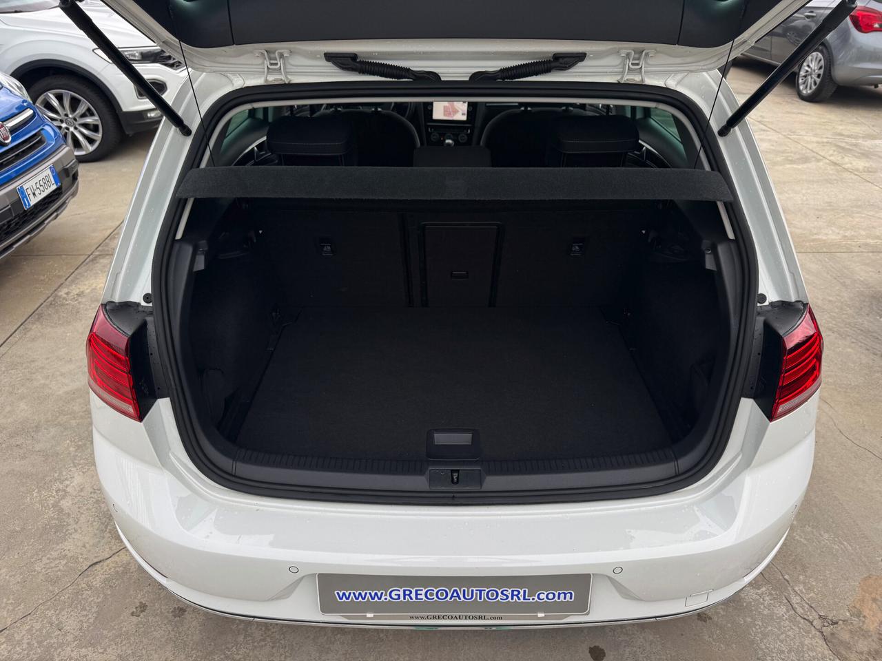 VOLKSWAGEN GOLF 7.5 1.5 TGI 150cv HIGHLINE
