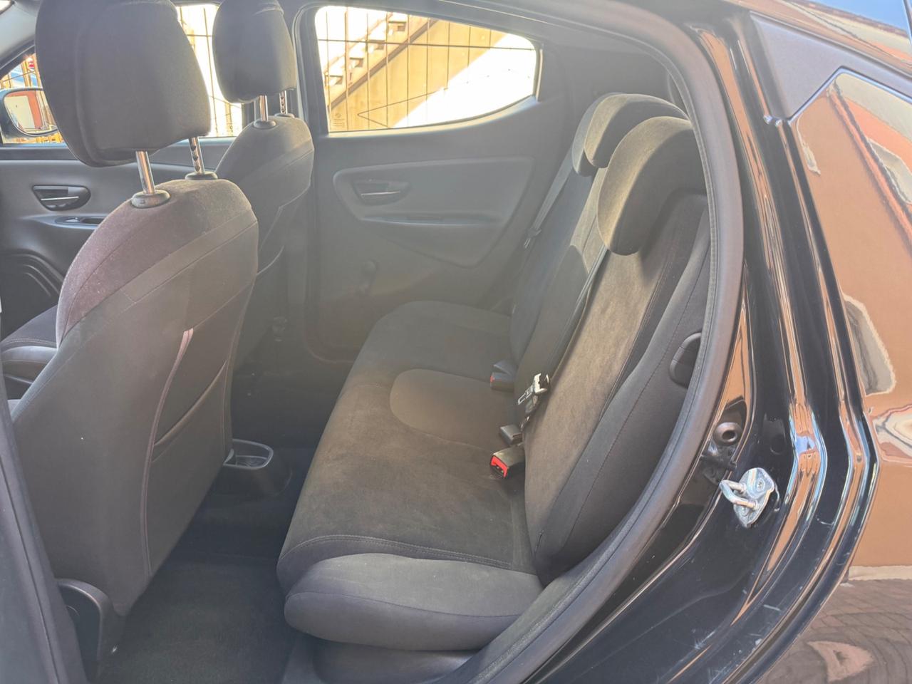 Lancia Ypsilon 1.2 Benzina - GPL Ok Neopatentati