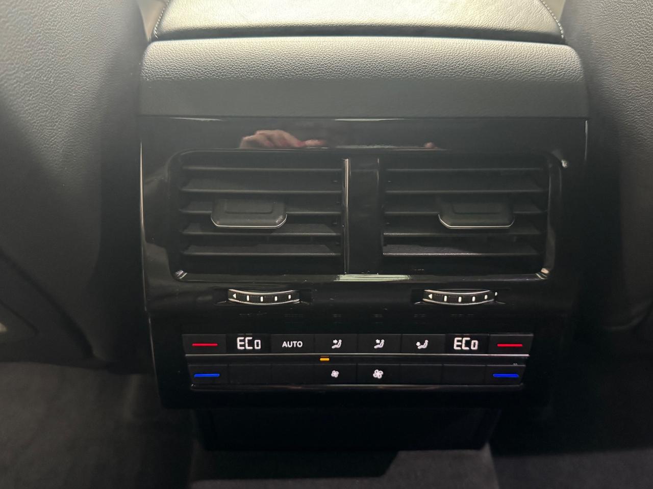 Volkswagen Touareg 3.0 V6 TDI 286 CV SCR Advanced