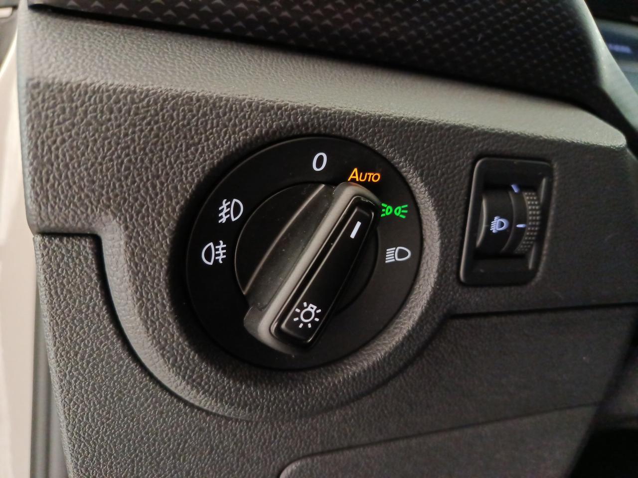 VOLKSWAGEN T-Cross - T-Cross 1.0 TSI 110 CV Style