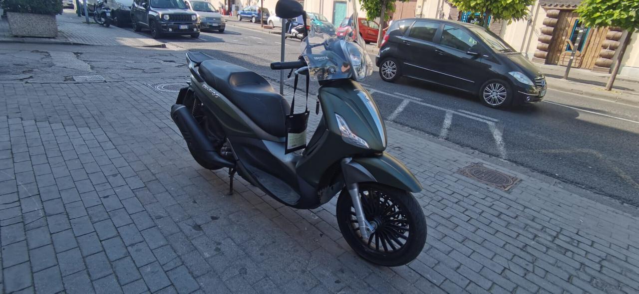 Piaggio Beverly 300 del 2020 USATO