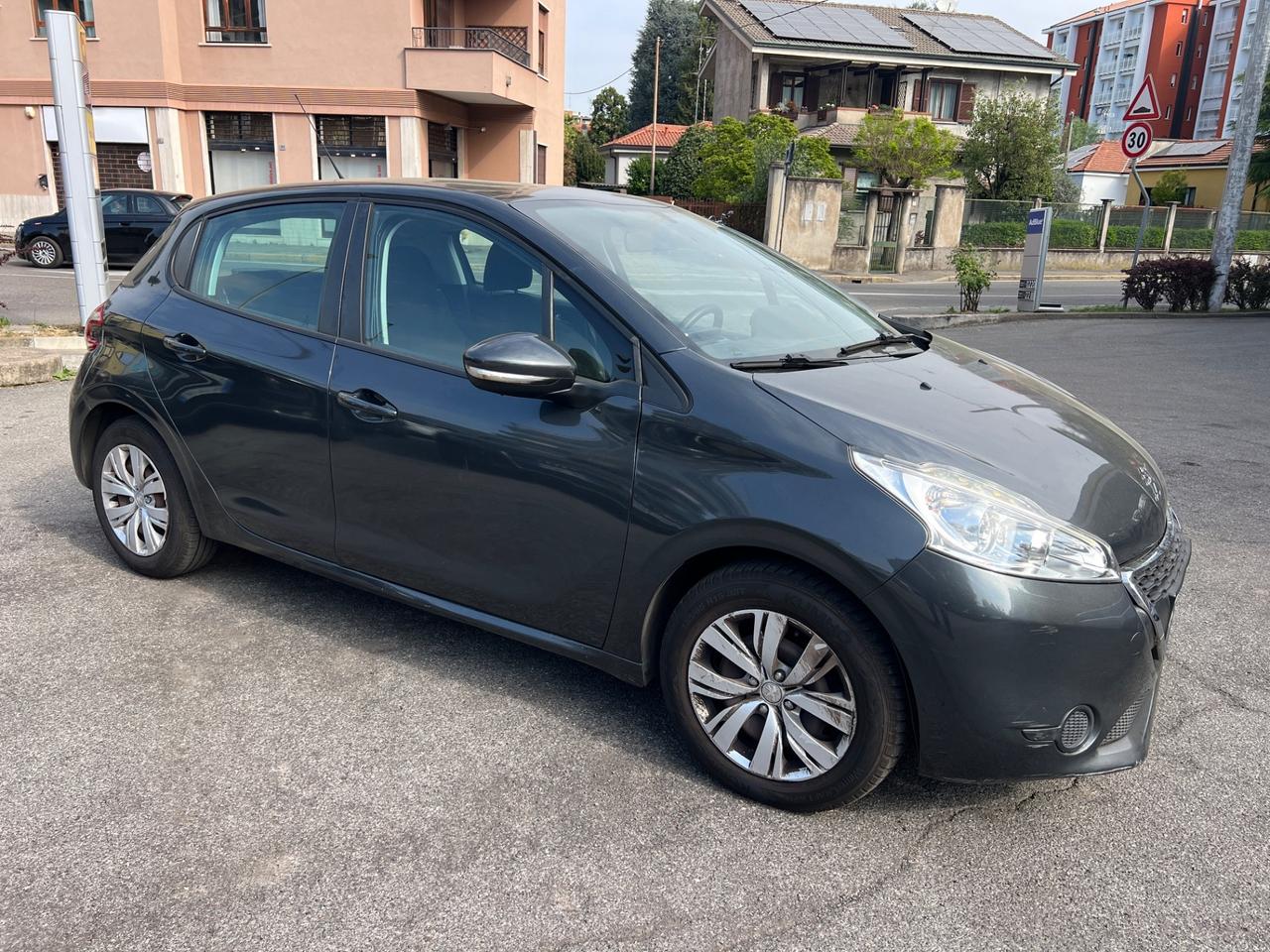 Peugeot 208 PureTech 68 3 porte Access