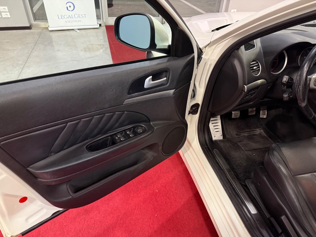 Alfa Romeo 159 1.9 JTDm 16V Sportwagon TI