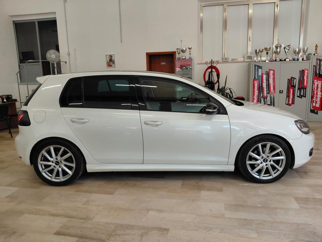 Volkswagen Golf 2.0 TDI 140CV DPF 5p. Highline