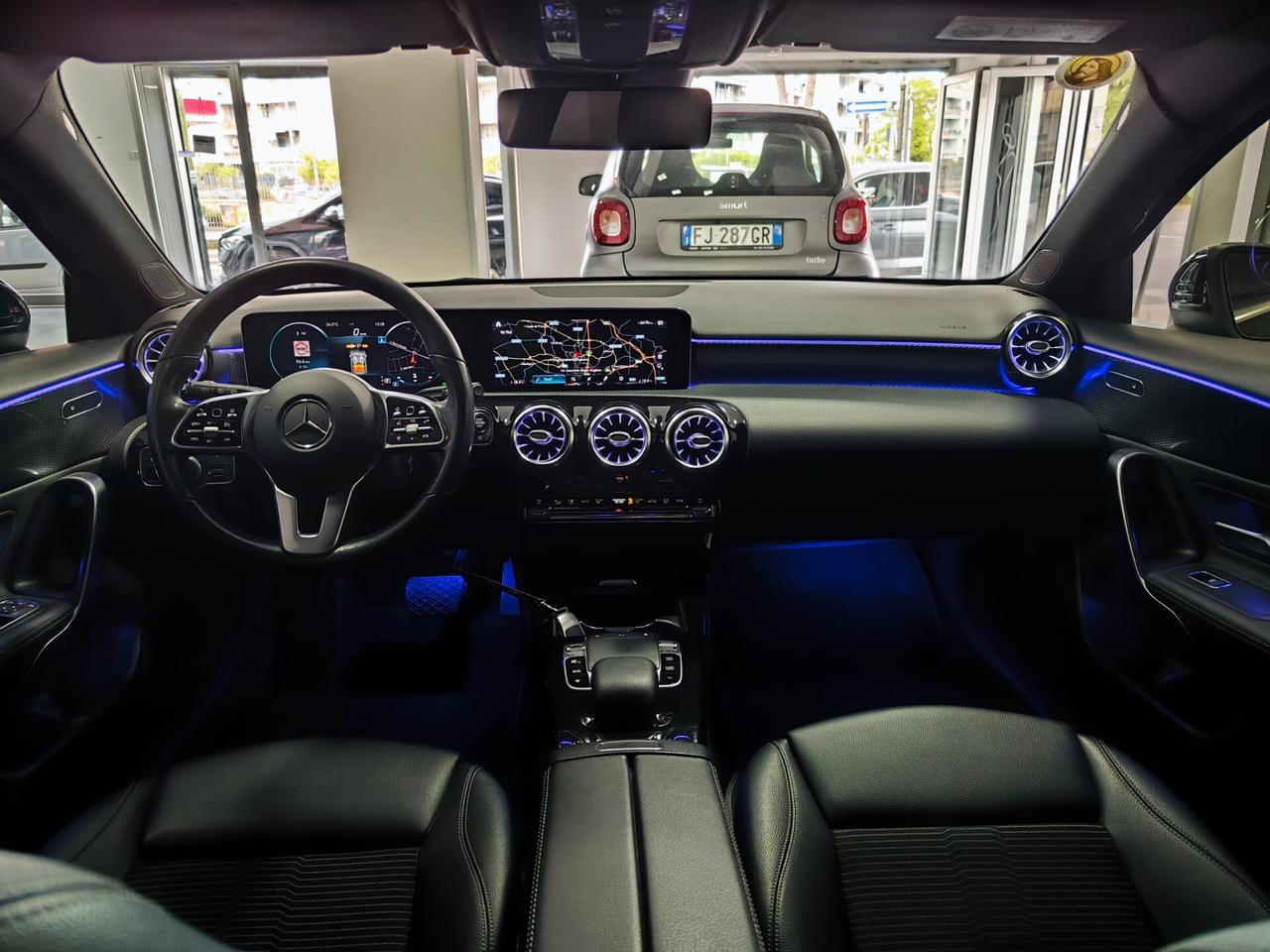 Mercedes-benz A 180d Automatic Sport LED