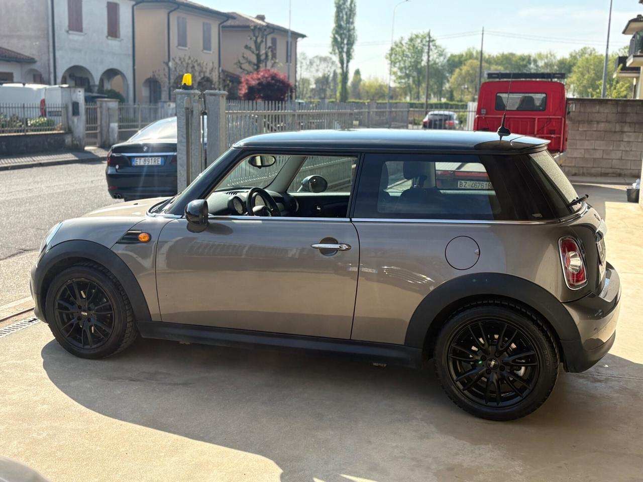 Mini 1.6 16V Cooper D 2012 NEOPATENTATI