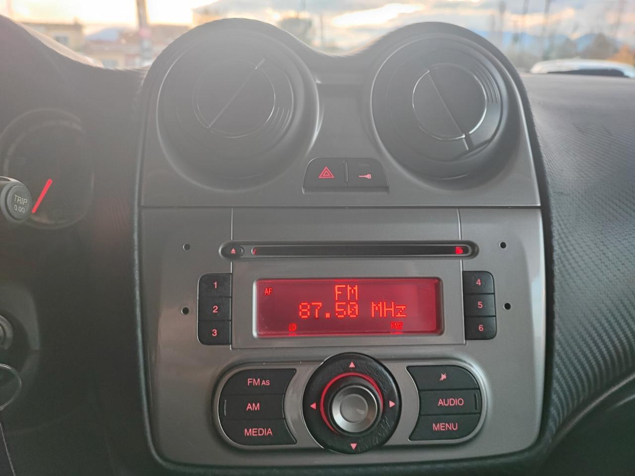 Alfa Romeo MiTo 1.4 T 120 CV GPL Distinctive Sport Pack