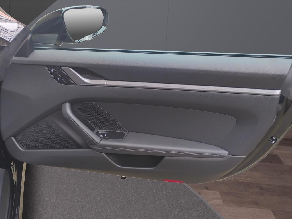 Porsche 992 TARGA 3.0 4 auto..KM 8000..