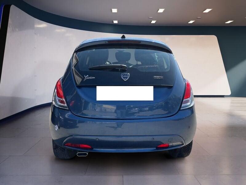 Lancia Ypsilon III 2021 1.0 firefly hybrid Gold s&s 70cv
