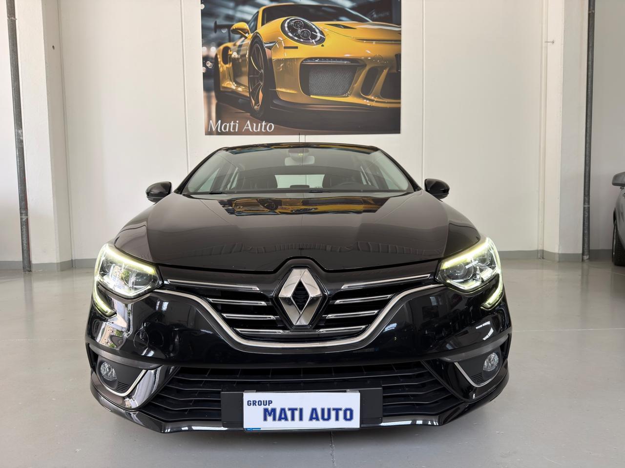 Renault Megane Mégane TCe 140 CV Duel