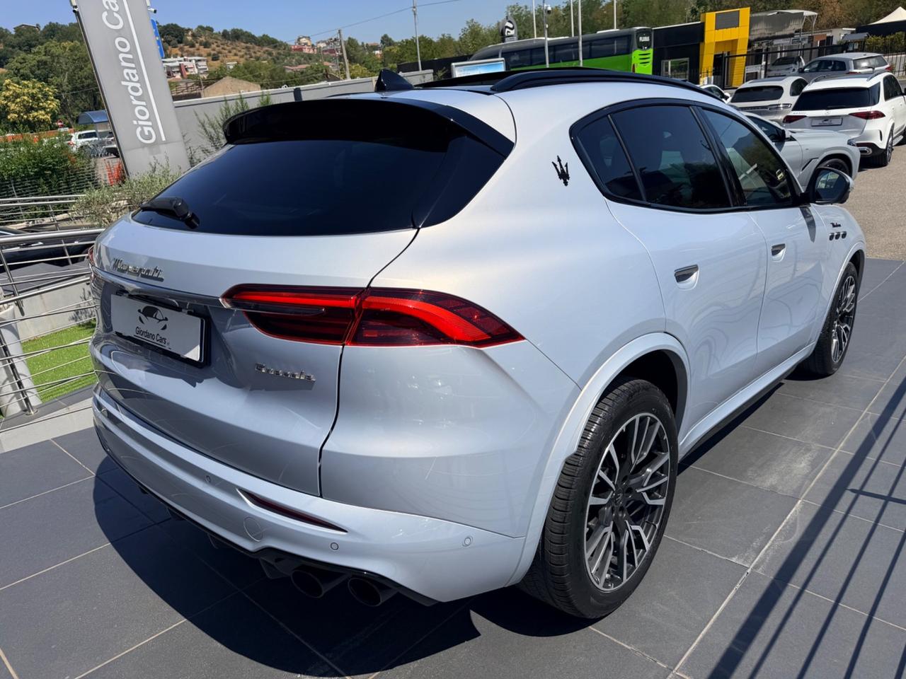 Maserati Grecale Modena 2.0 MHEV 330cv tetto