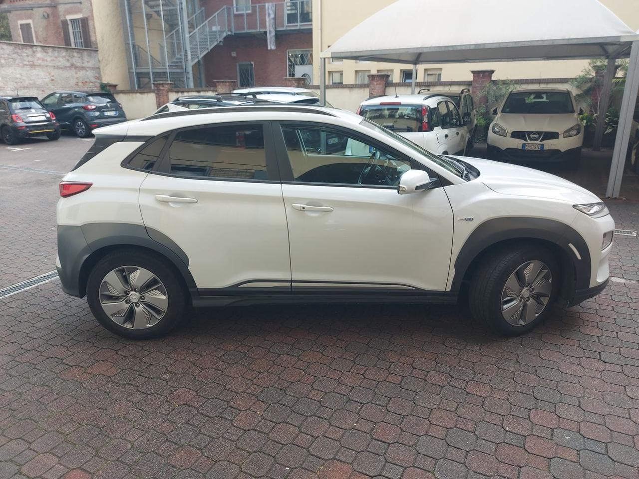 Hyundai Kona EV 39.2 kWh