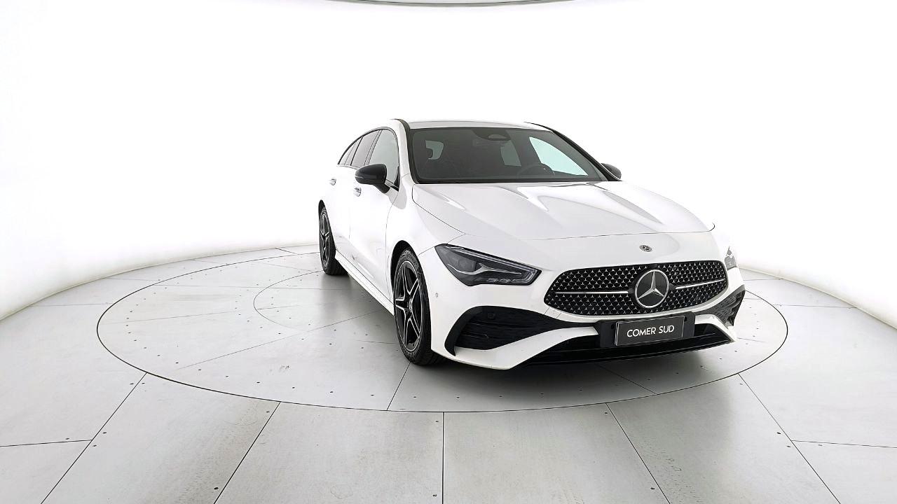 Mercedes-Benz CLA - C/X 118 - CLA Shooting Brake 200 d AMG Line Advanced P