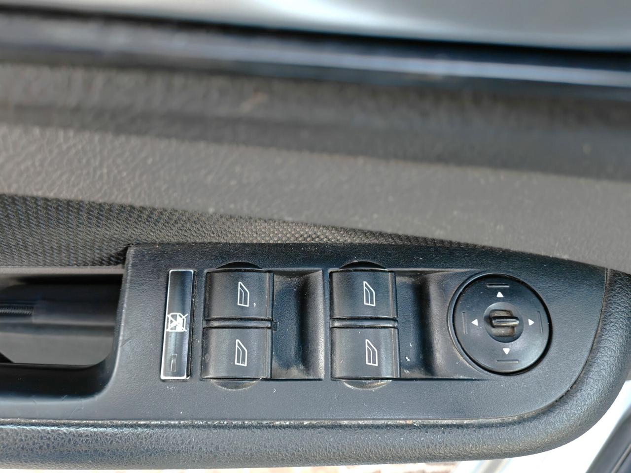 Ford Focus 5p 1.6 tdci LE 90cv