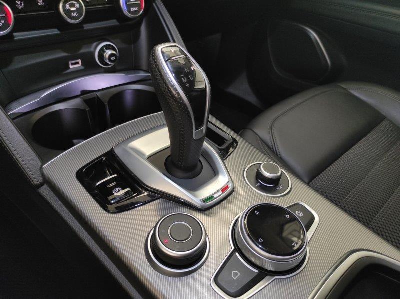 ALFA ROMEO Stelvio - Stelvio 2.2 Turbodiesel 190 CV AT8 Q4 Sprint