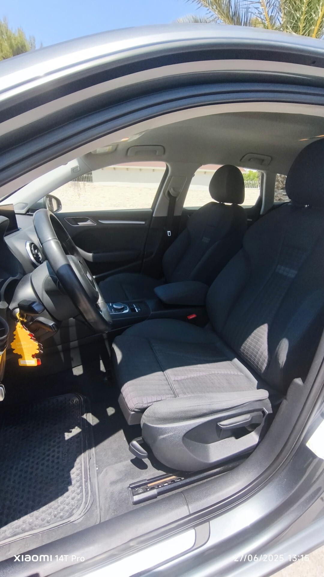 Audi A3 SPB 1.6 TDI 105CV S-TRONIC ATTRACTION 2014