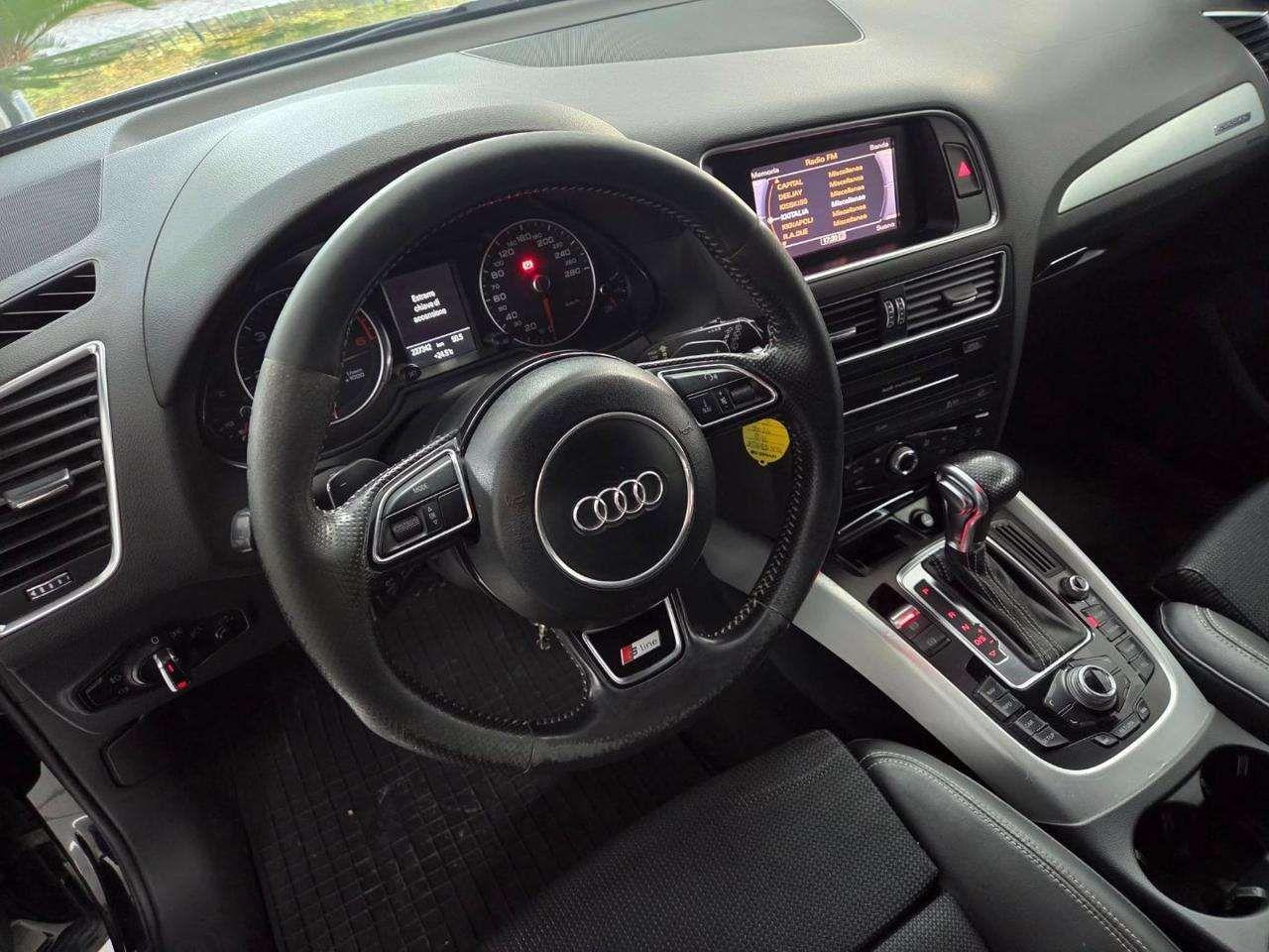 Audi Q5 2.0 TDI 177CV quattro S tronic SLINE