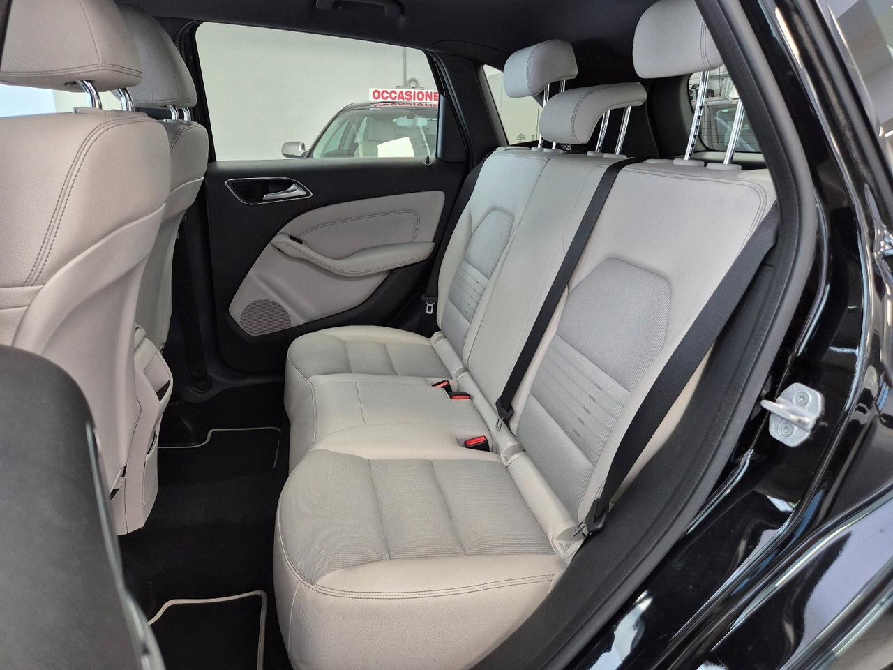 Mercedes-benz B 180 d Automatic Premium