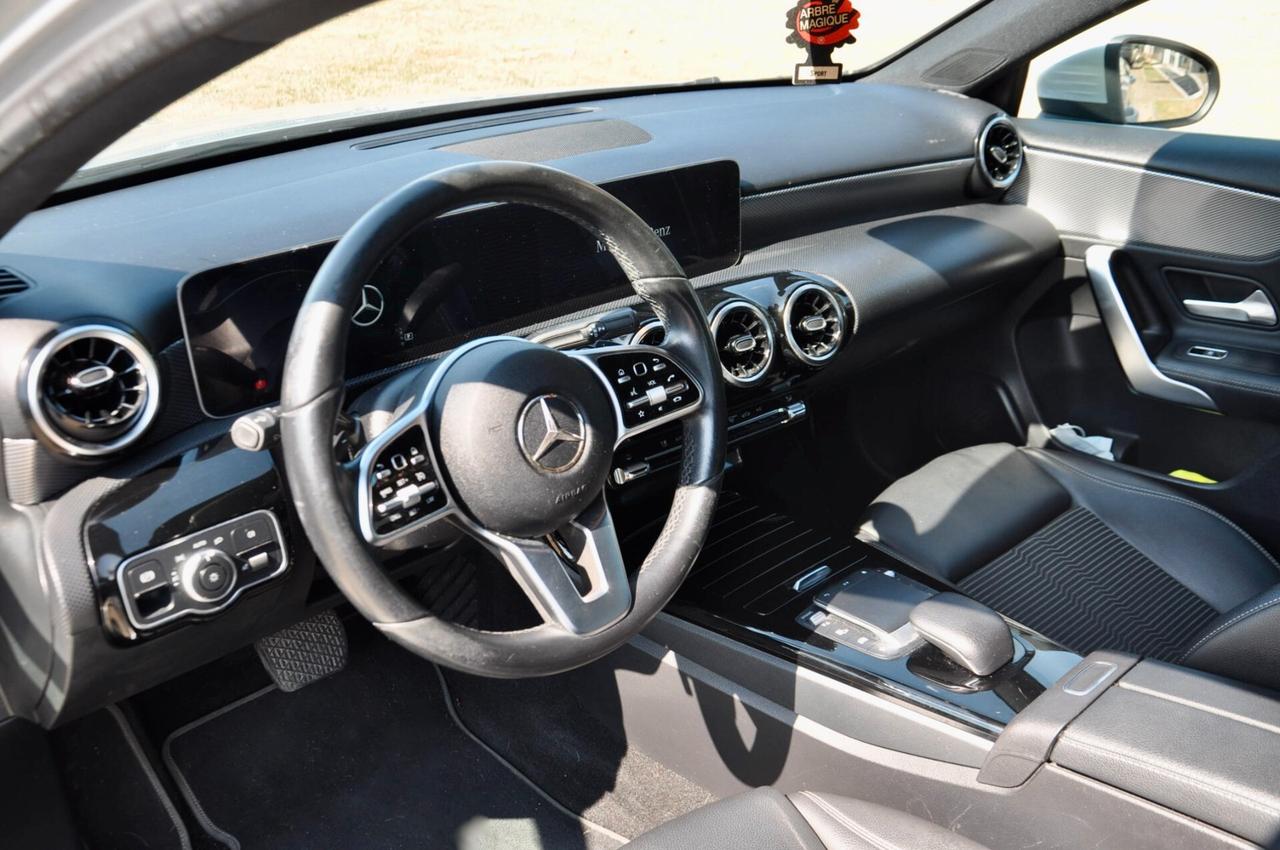 MERCEDES-BENZ A 180d SPORT 116cv AUTO, UNICOPROPRIETARIO, UFF ITALIANA, EURO 6D, NAVI, RETROCAMERA, PERMUTE