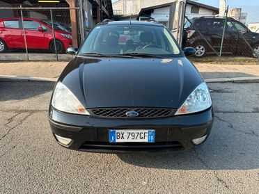 Ford Focus 1.8 TDDi cat 5p. Ghia