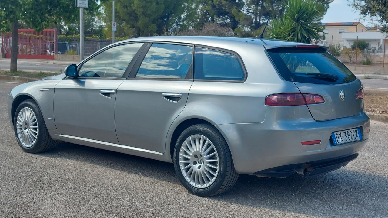 Alfa Romeo 159 1.9 JTDm 150CV Sportwagon