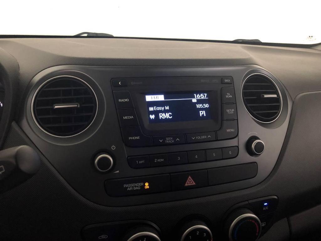 Hyundai i10 1.0 Login