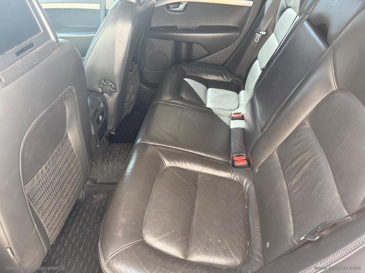 VOLVO XC70 D5 205 CV AWD Kinetic CROSS COUNTRY