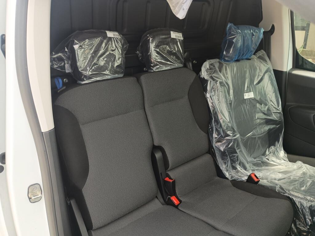Peugeot Partner Furg. L1 1.5 BHDi 130cv EAT8 Premium KM0