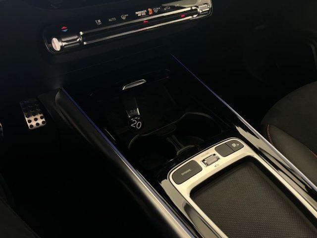MERCEDES-BENZ GLA 200 d Automatic AMG Line