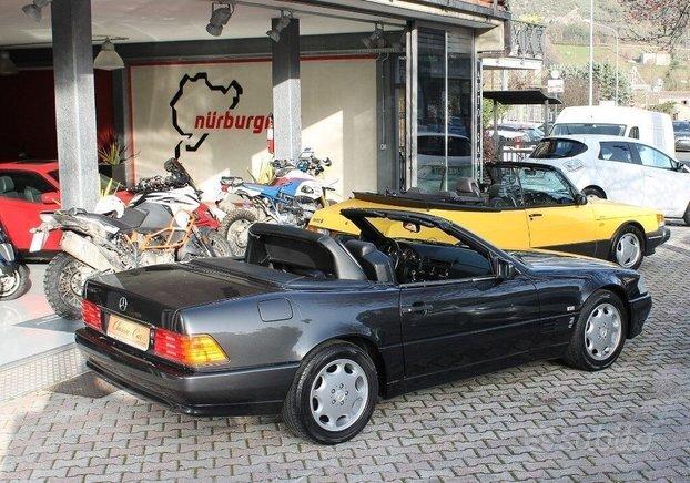 MERCEDES-BENZ SL 300 SL