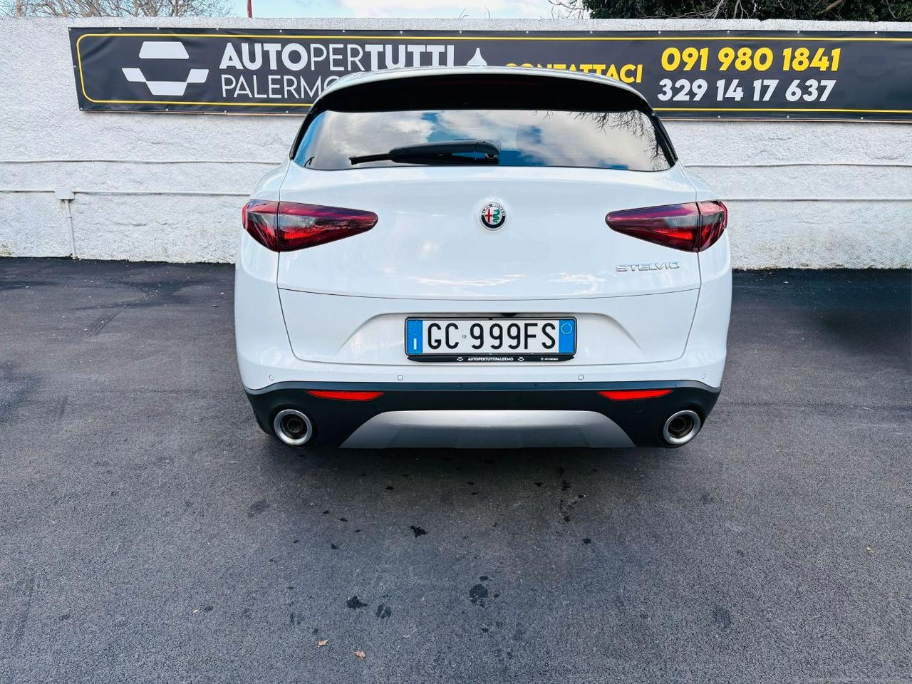 Alfa Romeo Stelvio 2.2 t Business rwd 160cv auto