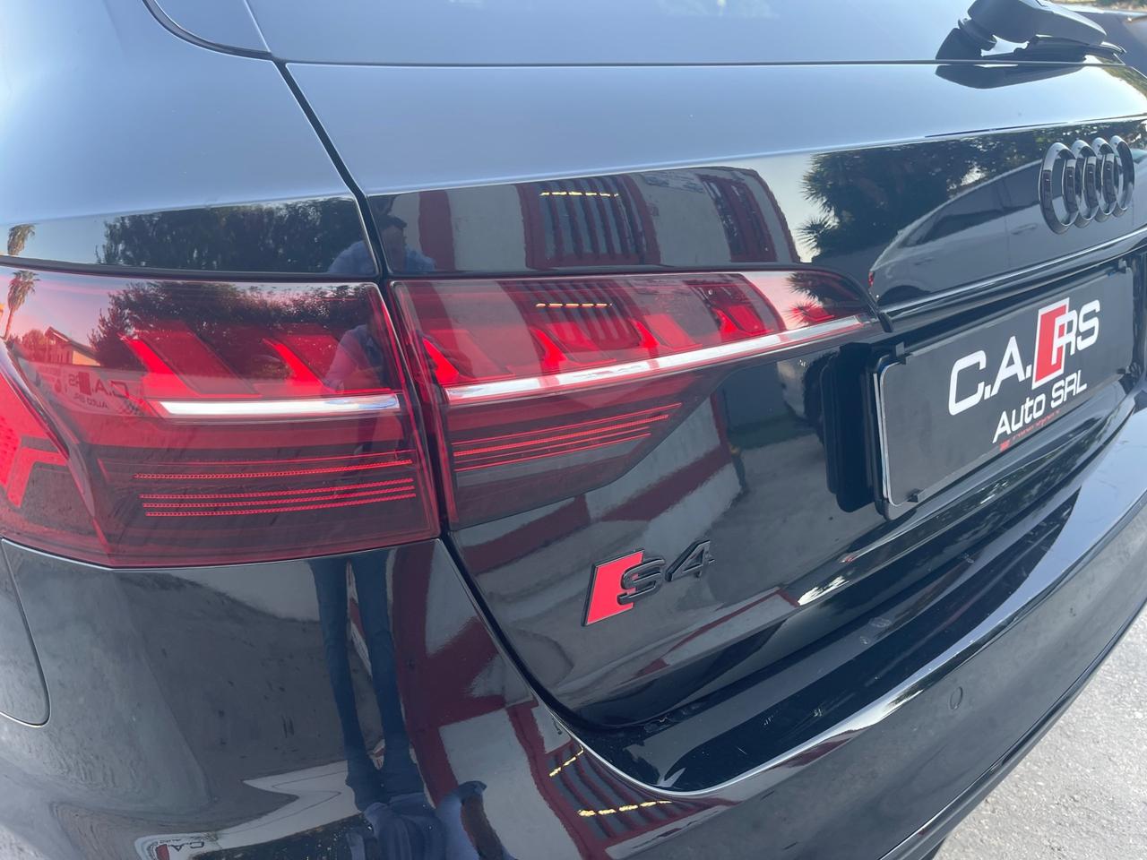 Audi A4 B9.5 Avant S Line S Tronic 2.0 TDI 163cv
