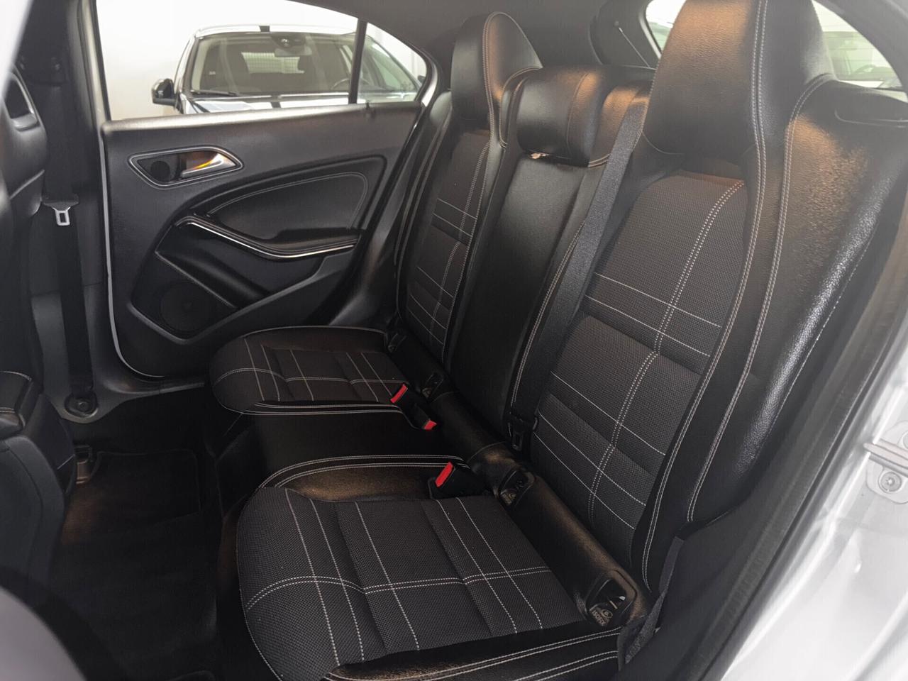 Mercedes-benz A 200 CDI Dark Night Edition
