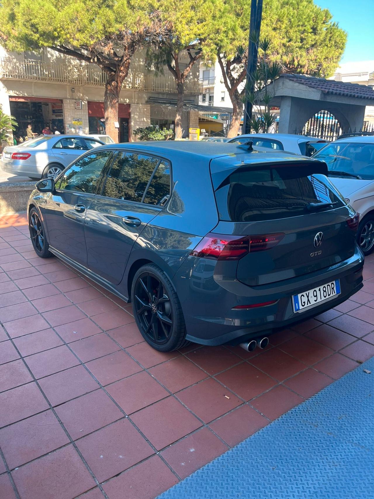 Volkswagen Golf GTD 200 CV