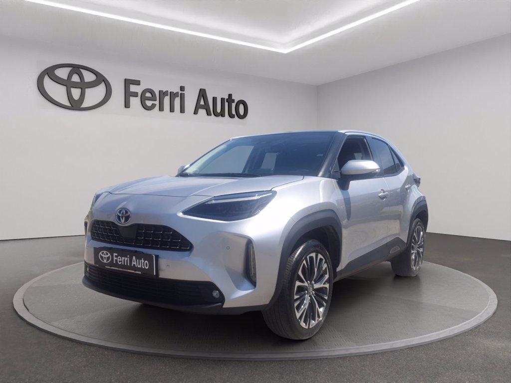 TOYOTA Yaris cross 1.5h lounge awd-i 116cv e-cvt del 2022