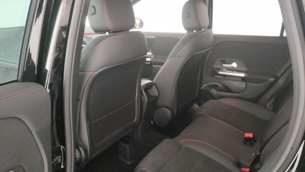 Mercedes-Benz GLA 200 d automatic