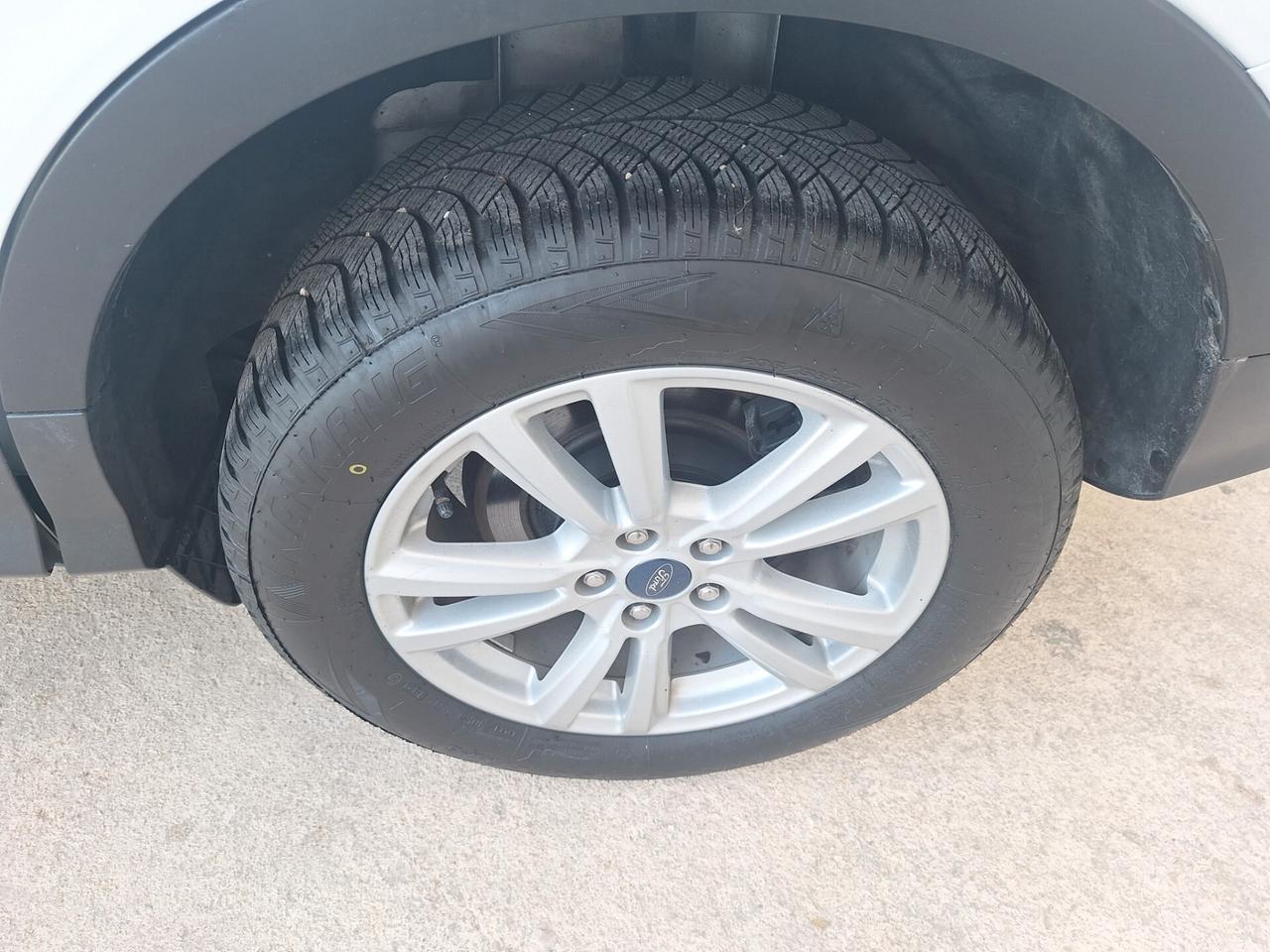 Ford Kuga 1.5 TDCI 120 CV Titanium PERFETTA