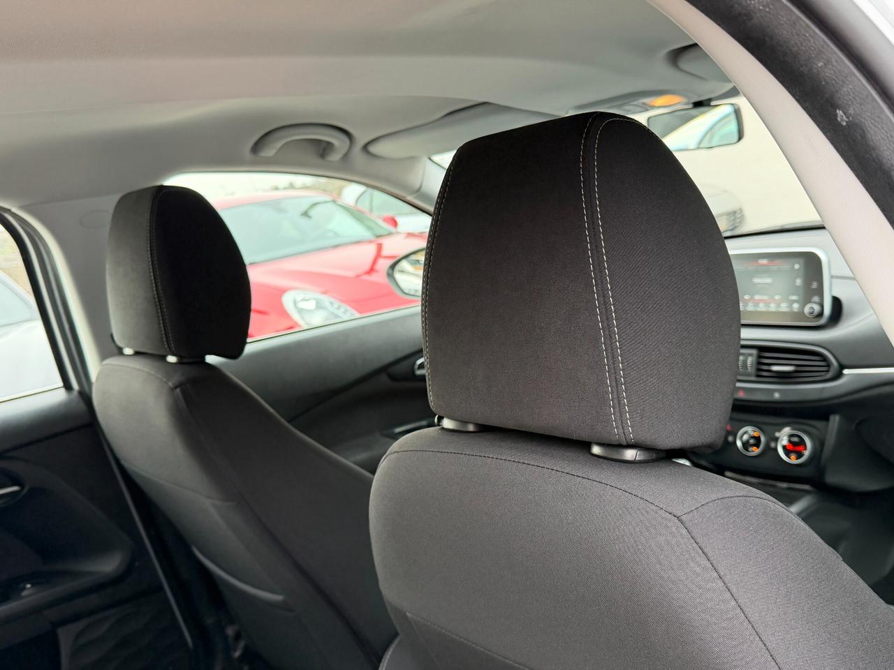 Fiat Tipo 1.6 M.JET 120 cv. 5 porte LOUNGE