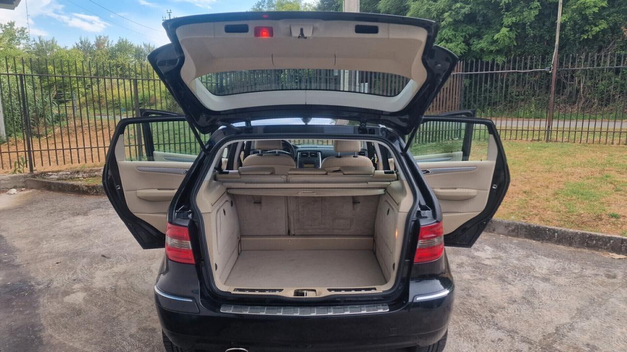 Mercedes-benz B 180 CDI Executive "cambio automatico"