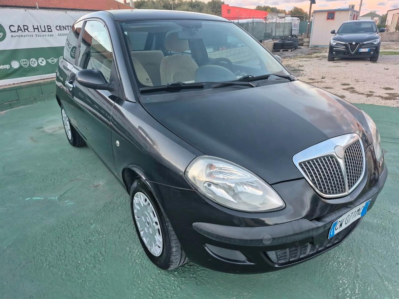Lancia Ypsilon 1.3 Multijet 16V Platino