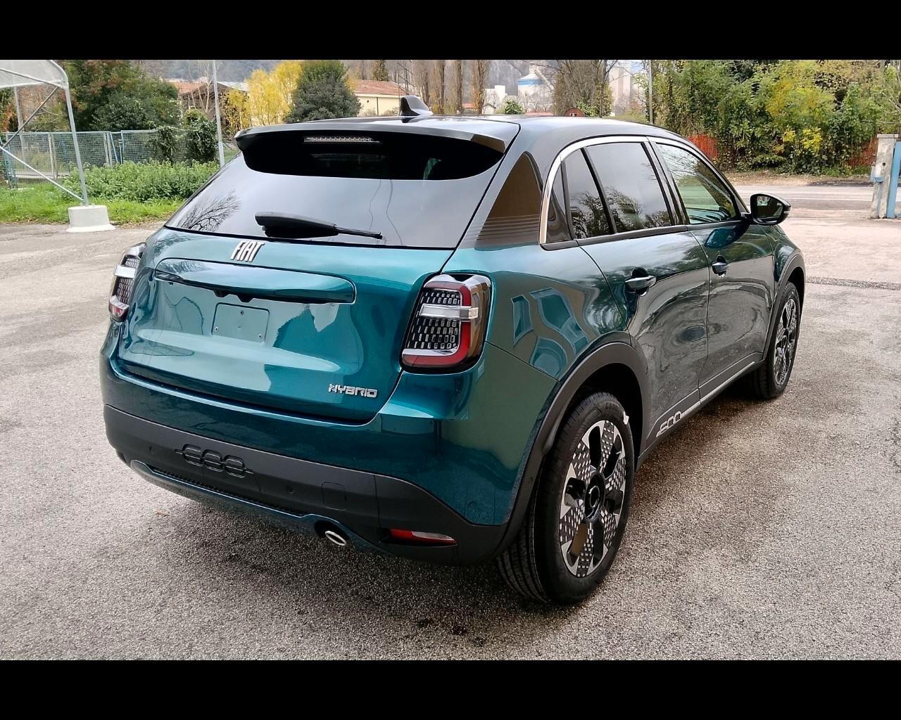 Fiat 600 Hybrid 110 CV DCT MHEV Business