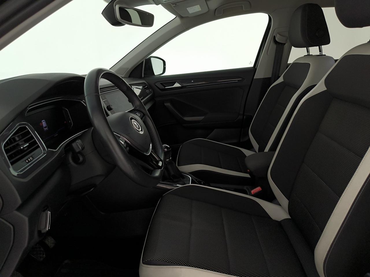 Volkswagen T-Roc 1.6 tdi advanced