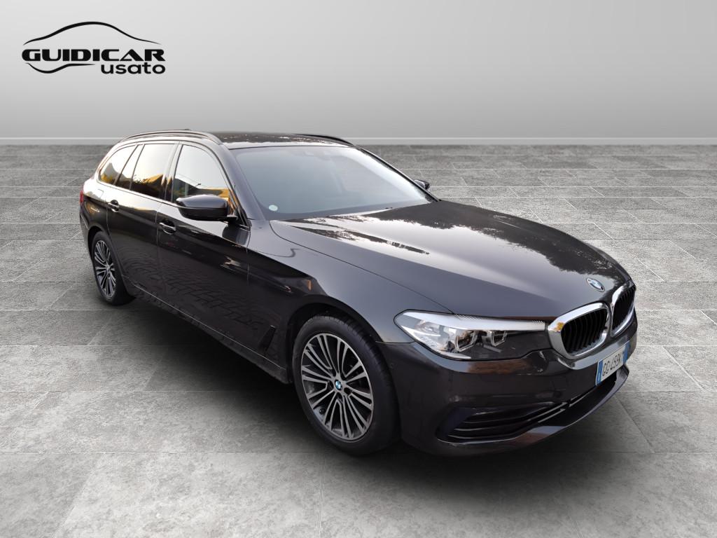 BMW Serie 5 G31 2020 Touring LCI - 520d Touring mhev 48V xdrive Luxury auto