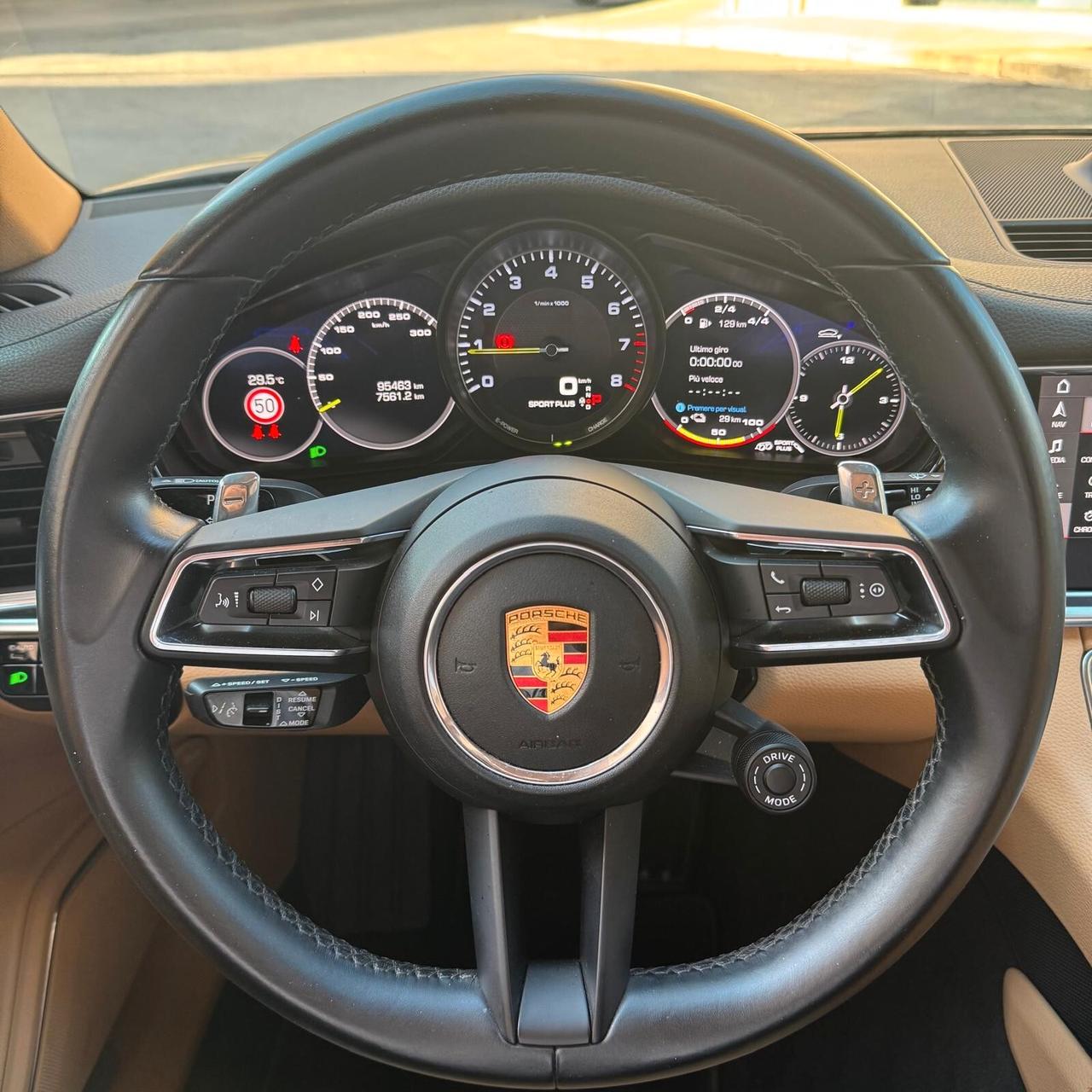 Porsche Panamera 4 2.9 e-Hybrid 470cv